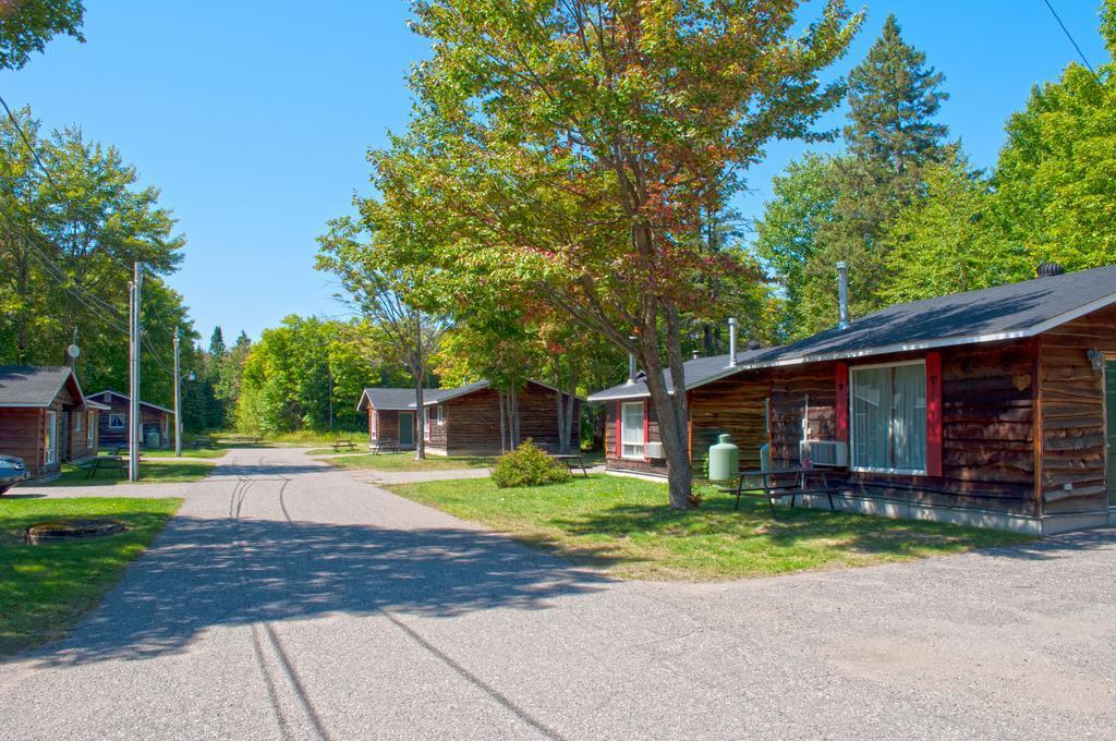 Glenview Cottages 수세인트마리 외부 사진